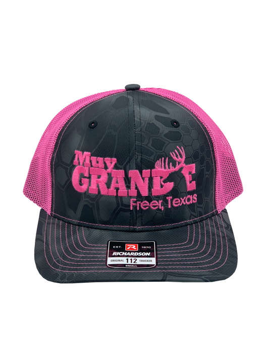 Muy Grande Richardson 112P Trucker - Kryptek